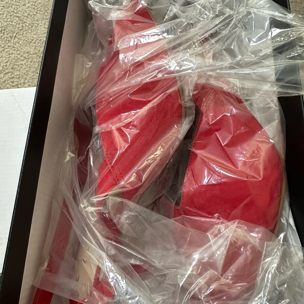 Leith Red Heels